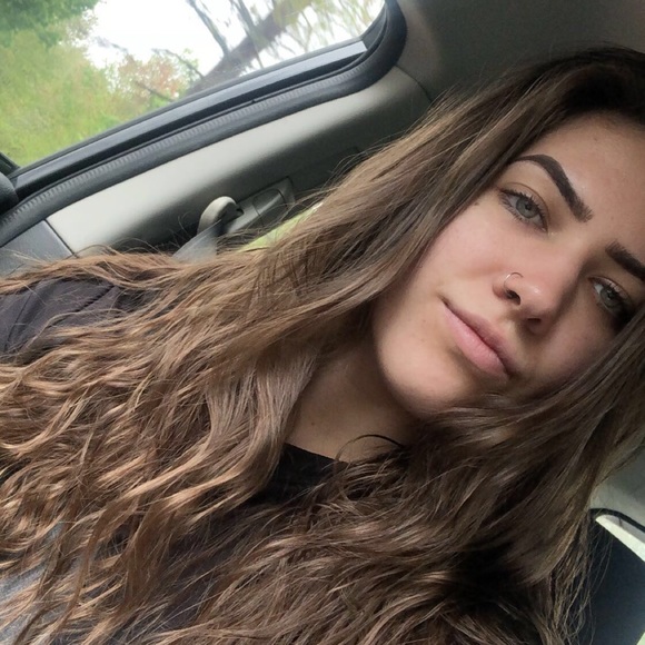 adriennebolton1